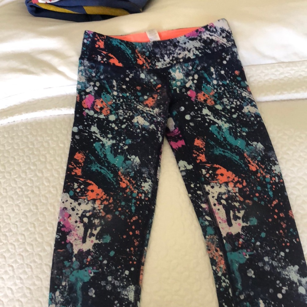 Splatter paint legging